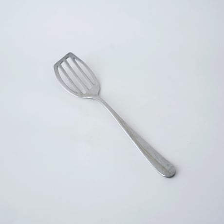 ビンテージ アルミ製フライ返し