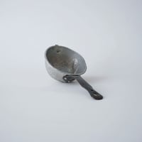 アンティークアルミ製ストレーナー