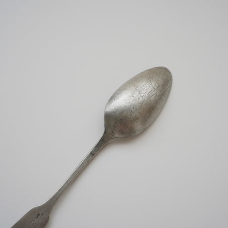 18世紀の錫でできたスプーン ①