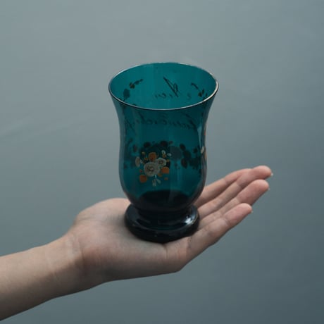 ハンドペイント緑とゴールドのグラス①