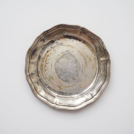 シルバーコーティングの花レリーフ皿