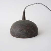 銅でできたランプシェード