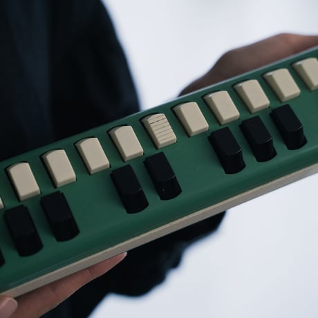 ドイツのピアニカのような楽器のmelodica