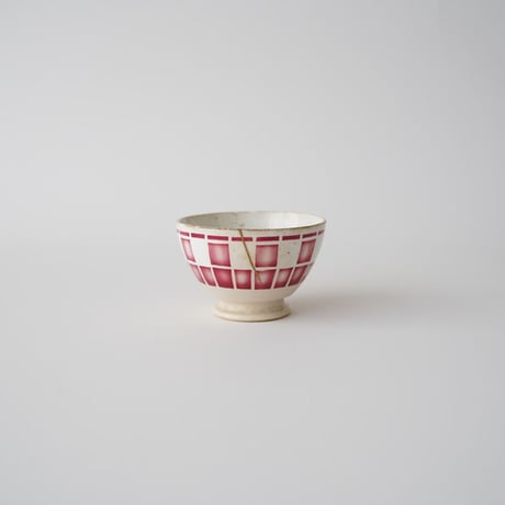 フランス / 赤いチェックカフェオレボウル・金継ぎ