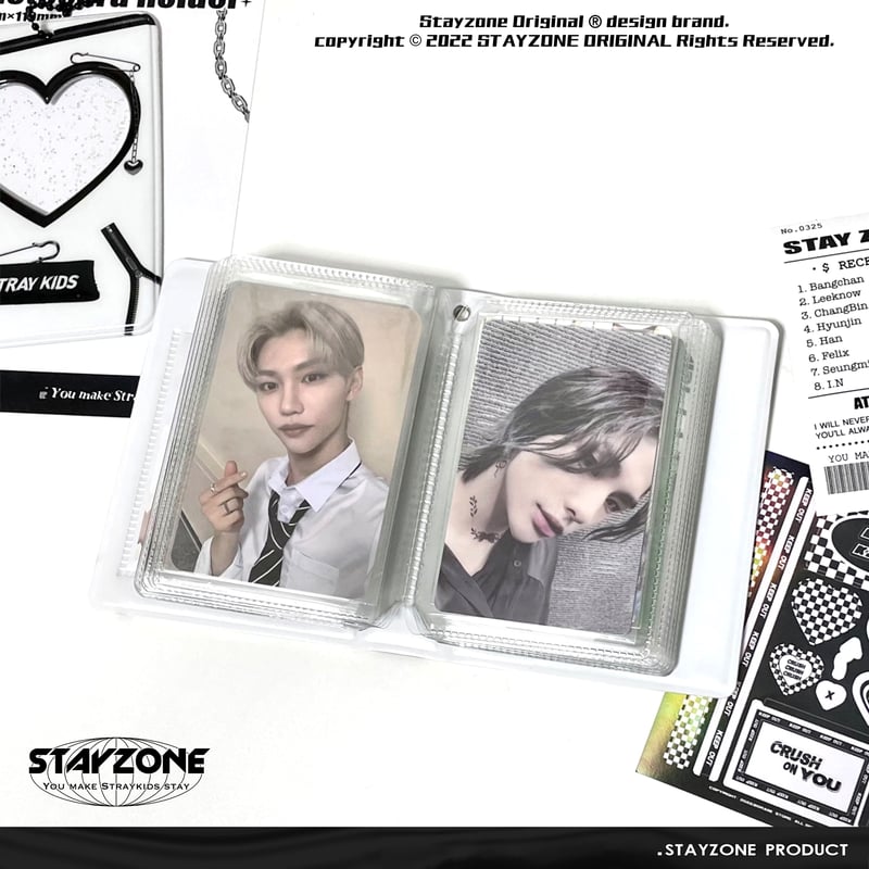 在庫僅か】Straykids Collectbook White.ver スキズ コレクトブ