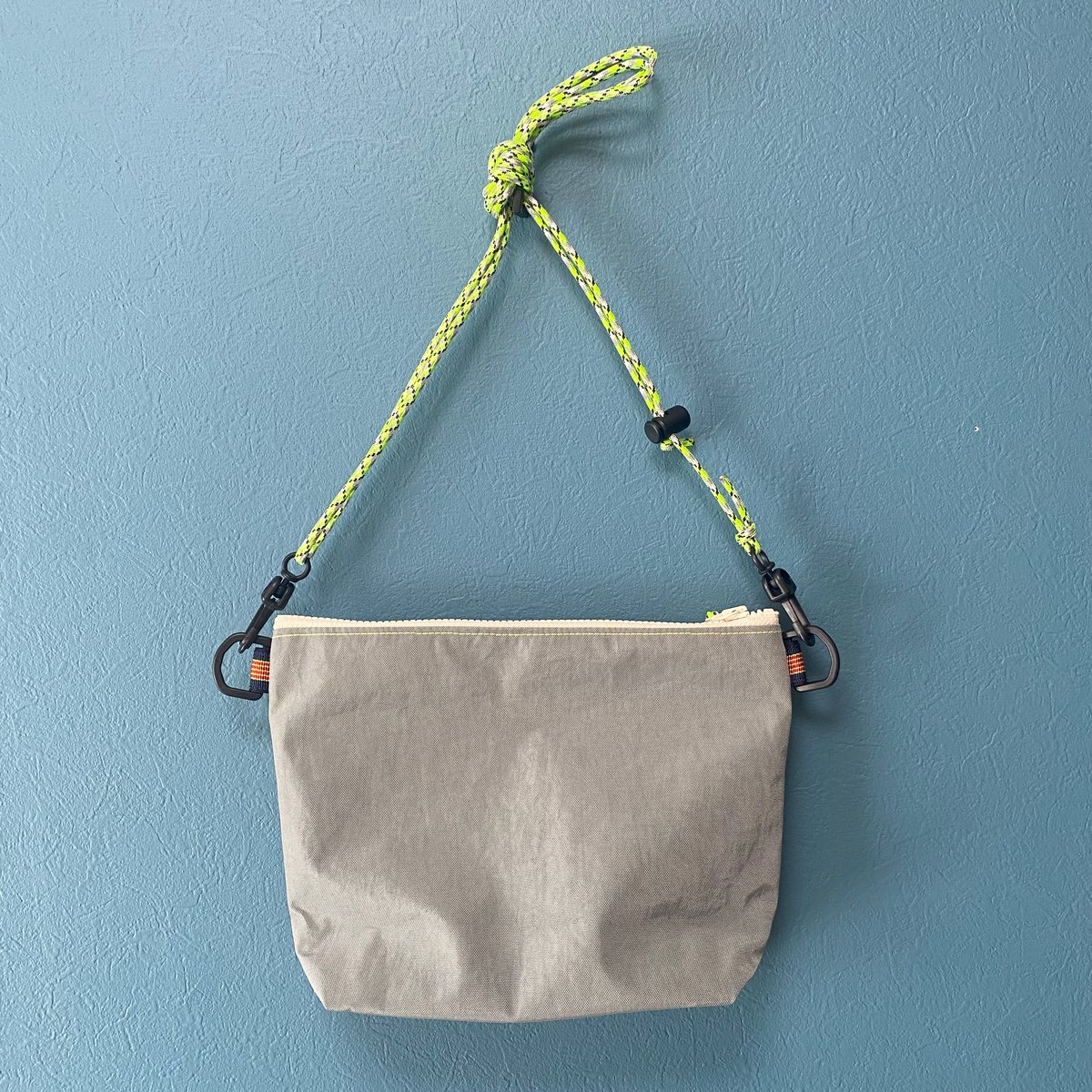 ナイロンサコッシュ | TSUMIKI