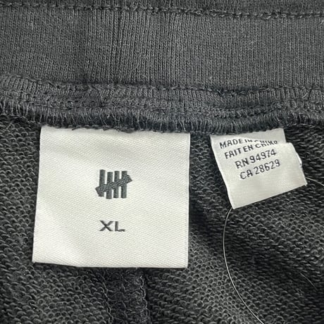 UNDEFEATED CAMO LOGO SWEAT PANT BLACK XL 60143