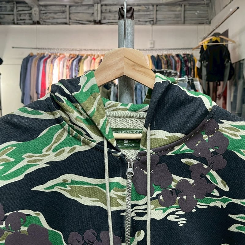 DENIM TEARS GREEN CAMO COTTON WREATH ZIP HOODIE