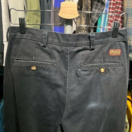 DICKIES 2TAC TAPERED CHINO PANT BLACK FITS MEDIUM 40854