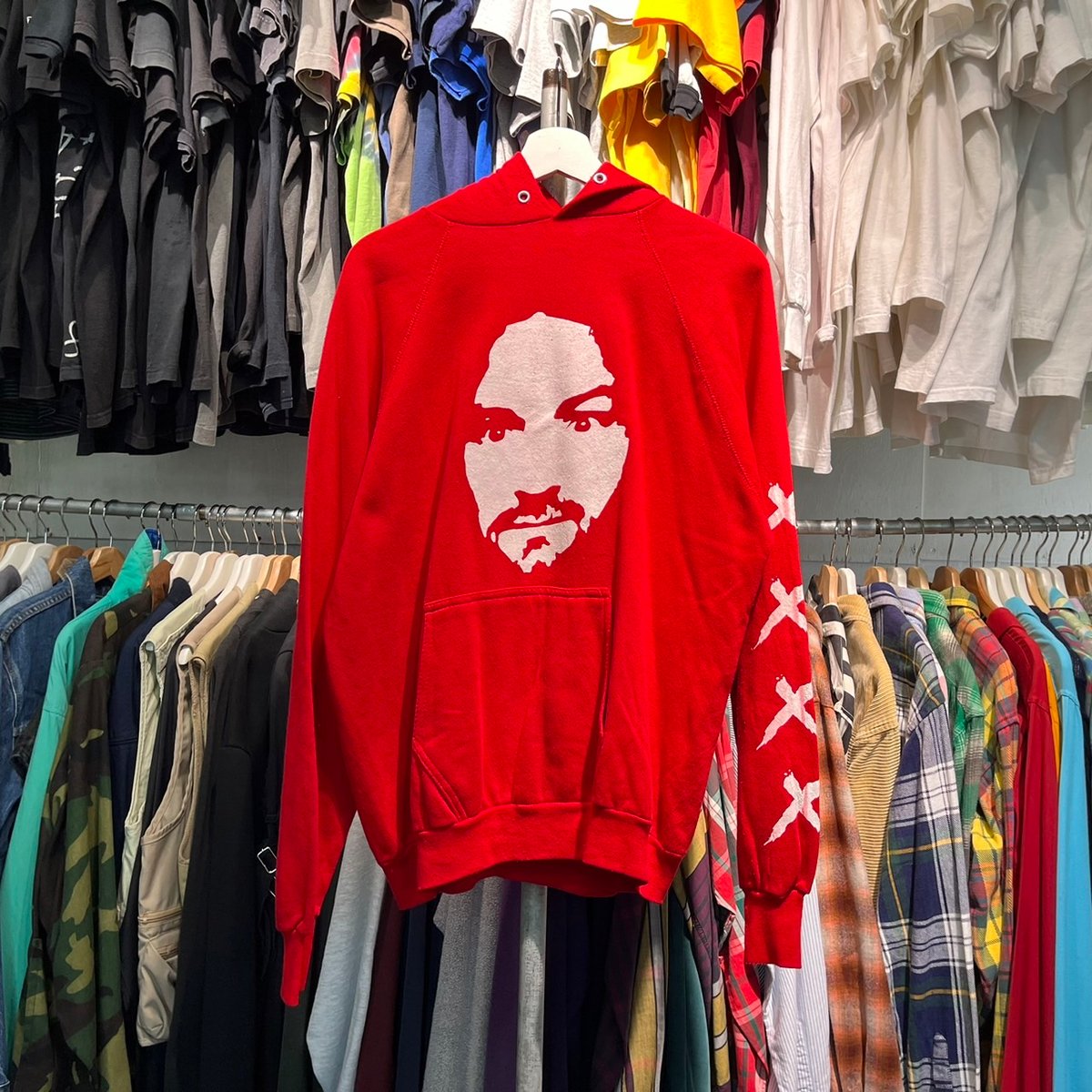 CHARLES MANSON PRINT HOODIE RED LARGE 76922 | B