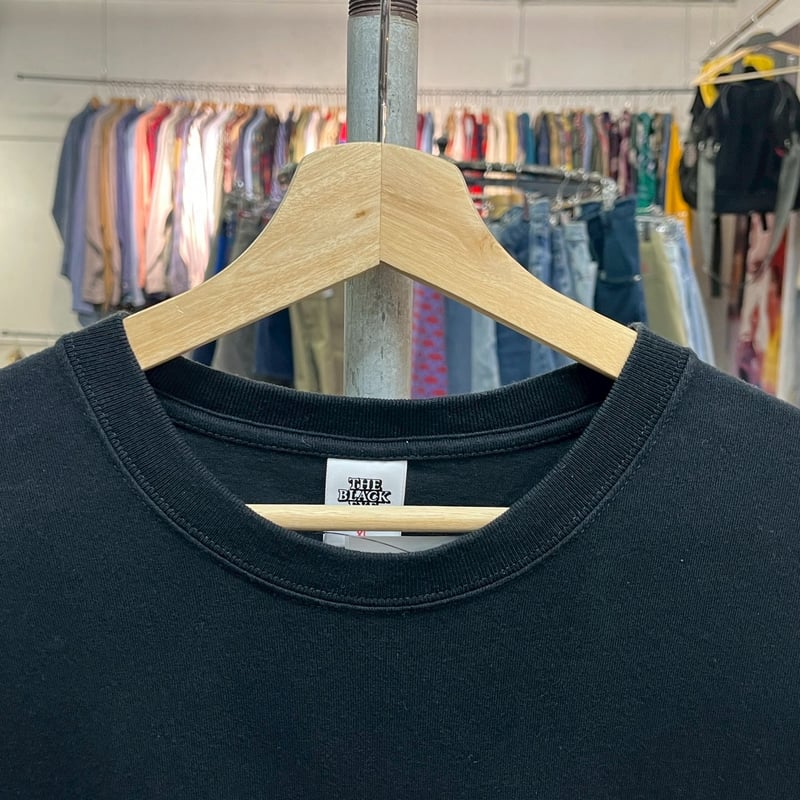 BLACK EYE PATCH PATCH PRIORITY LABEL TEE BLACK BLACK EYE PATCH PATCH PRIORITY LABEL TEE BLACK