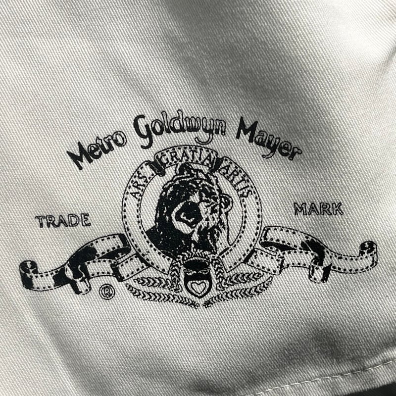 METRO GOLDWYN MAYER LOGO PRINT SHORT LARGE 8527