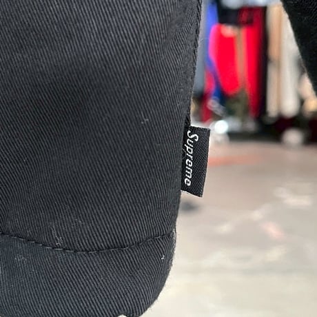 Supreme	BLACK SABBATH HOODED PARKA BLACK SMALL 75643
