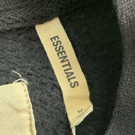 ESSENTIALS FRONT LOGO CREWNECK SWEAT BLACK MEDIUM 17573