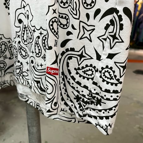 Supreme × HANES BANDANA TAGLESS TEE WHITE LARGE 23112