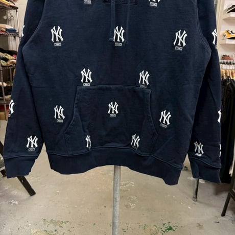 KITH × MLB BSEBALL NEW YORK YANKEES MONOGRAM HOODIE NAVY LARGE 17531