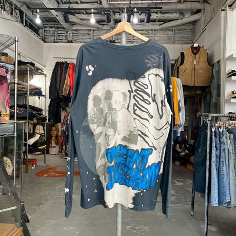 TRAVIS SCOTT × FRAGMENT × KAWS LS TEE BREACHGREY XL 76699