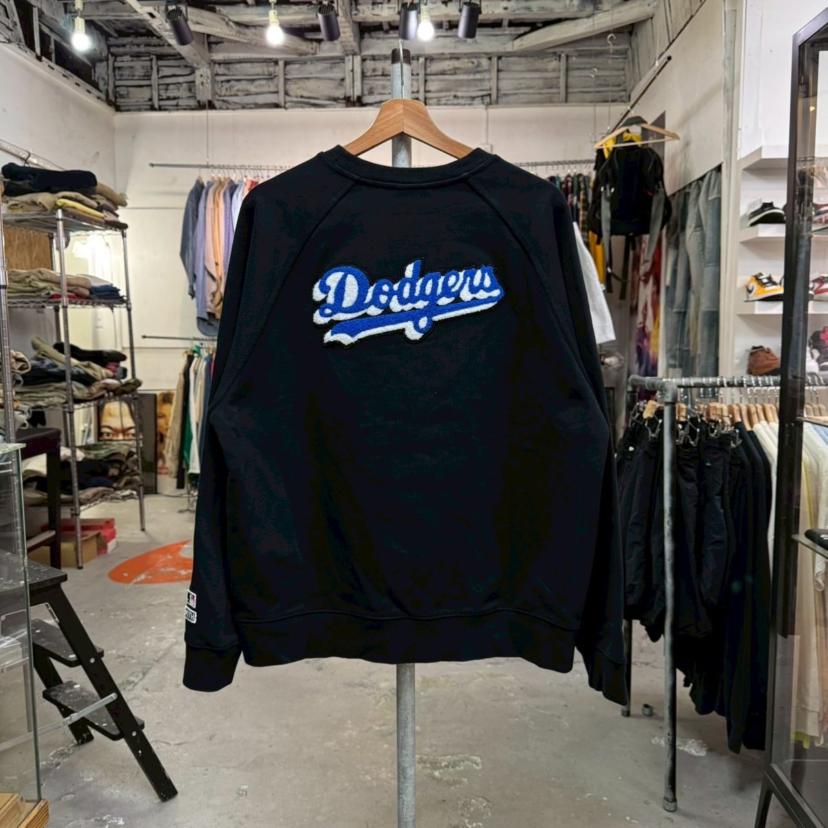Kith Dodgers crew neck 新品 Kith Dodgers crew neck 新品