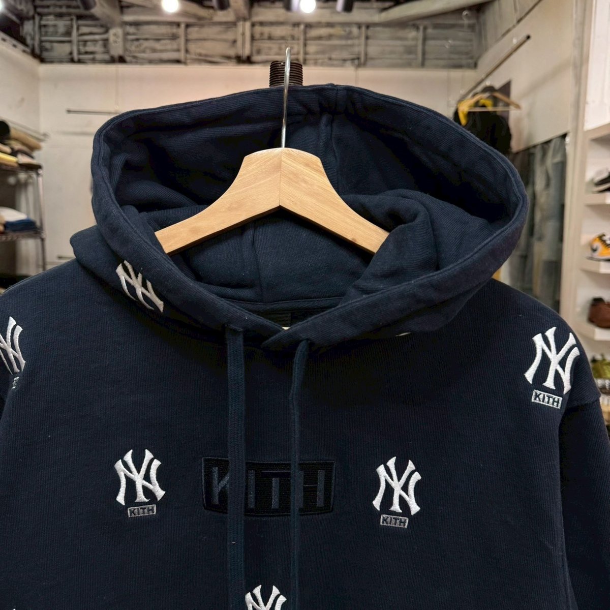 【即完品】 KITH MLB Yankees Crewneck スウェット 即完品】 KITH MLB Yankees Crewneck スウェット KITH MLB