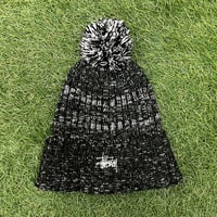 STUSSY POM POM BEANIE BLACK O/S 62717