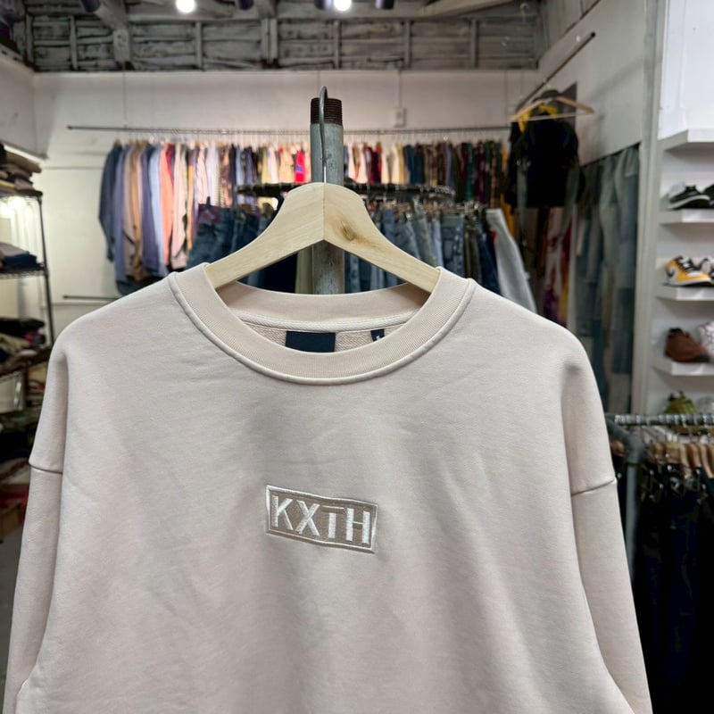 KITH CYBER MONDAY CREWNECK DAYONA LARGE 17538 |