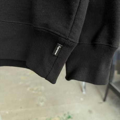 Supreme CREST CREWNECK SWEAT BLACK MEDIUM 57288