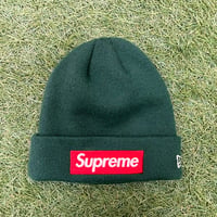 Supreme × NEW ERA BOX LOGO BEANIE DARK PINE 04762