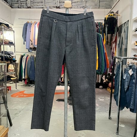 SOPH 2 TUCK CHECK EASY  CROPPED PANT  GREY MEDIUM 23141