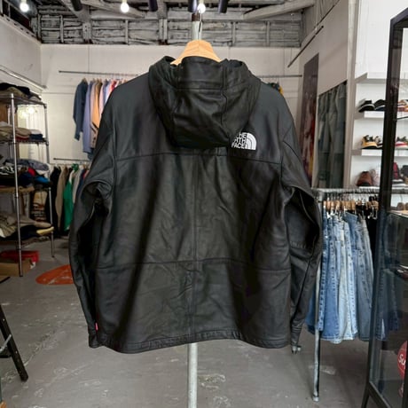 Supreme × THE NORTH FACE LEATHER MOUNTAIN PARKA BLACK SMALL 75644