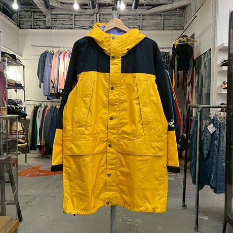 THE NORTH FACE MOUNTAIN RAINTEX COAT YELLOW MEDIUM NP11940 62590