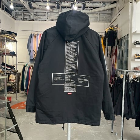 Supreme	BLACK SABBATH HOODED PARKA BLACK SMALL 75643