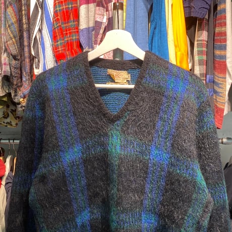 RED HANGER 60S V NECK  CHECK KNIT MEDIUM 76292