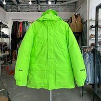 Supreme GORE-TEX 700-FILL DOWN PARKA LIME MEDIUM 98385