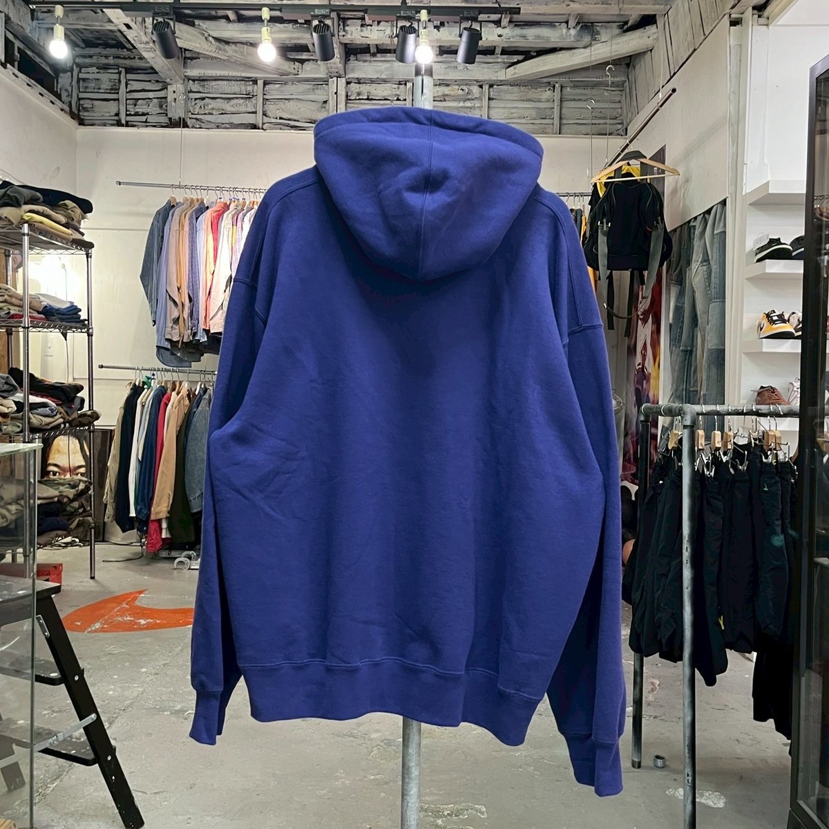 Supreme SMALL BOX HOODED SWEATSHIRT WASHED NAVY