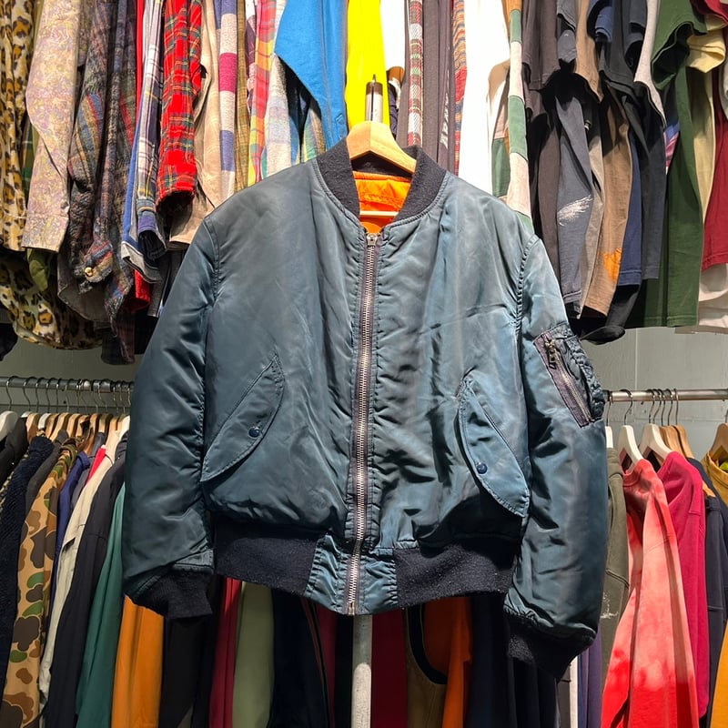 ALPHA 90S MA-1 FLIGHT JACKET NAVY LARGE 49625 | ALPHA 90S MA-1 FLIGHT JACKET NAVY LARGE 49625 |
