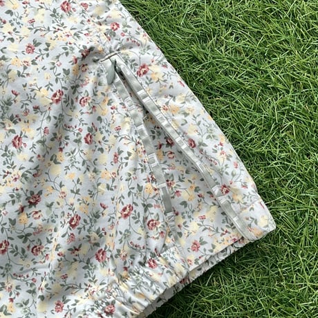 Supreme WARM UP PANT FLOWERS SMALL 04149