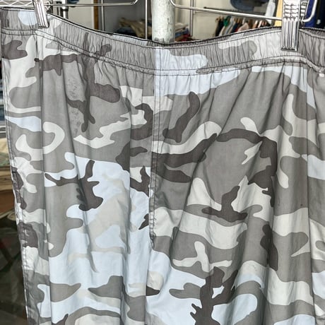 Supreme REFLECTIVE CAMO WARM UP PANT XL 56023