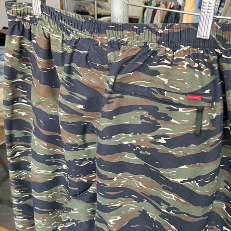 Supreme FULL ZIP WARM UP BAGGY PANT TIGER CAMO LARGE 42125