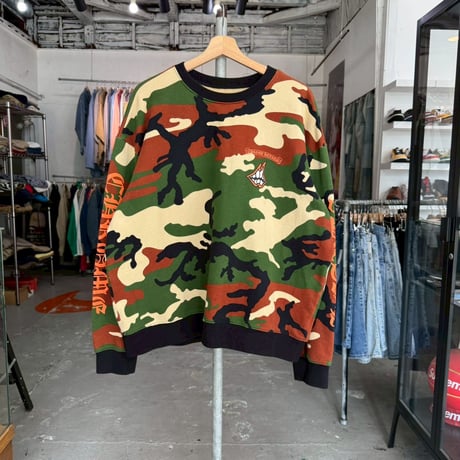 CHROME HEARTS 	× MATTY BOY CAUTION CREWNECK SWEAT CAMO XXL 36987