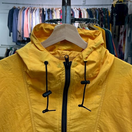 WEIRDO TOOL COMPANY PACKABLE HOODIE  YELLOW/BROWN MEDIUM 11728