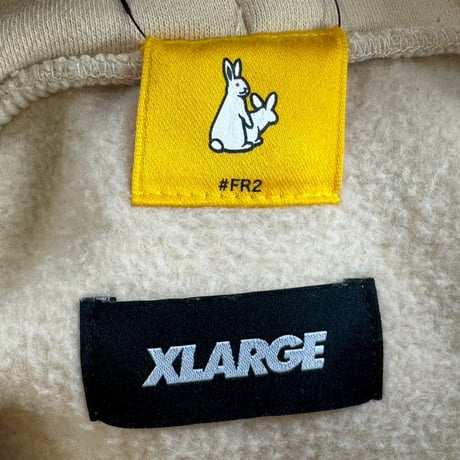 FR2 × XLARGE COLLABORATION WITH HOODIE BEIGE XL 92322