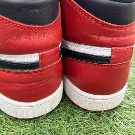 NIKE AIR JORDAN 1RETRO HIGH OG BLACK TOE 555088-184 26㎝ 35423