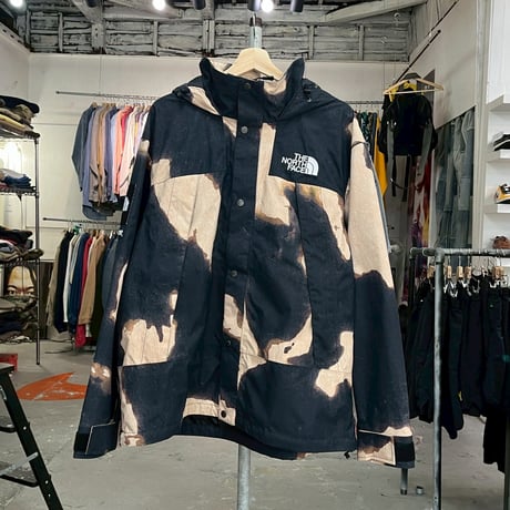 Supreme × THE NORTH FACE BLEACHED DENIM PRINT MOUNTAIN JACKET BLACK XL 65464