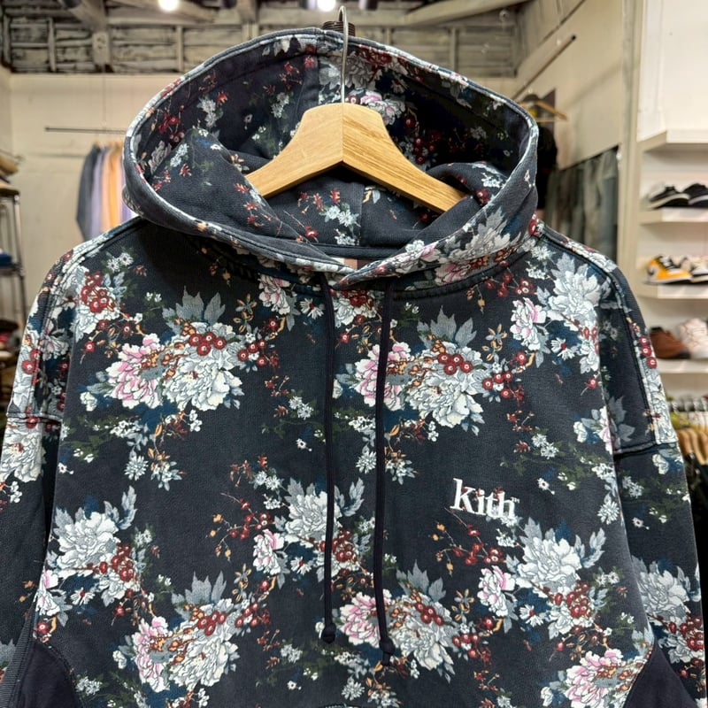 KITH FLORAL WILLIAMS III HOODIE NAVY MULTI MEDI