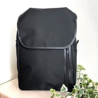 ビッグリュック　背面ファスナーポケット付き