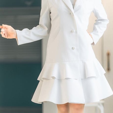 デザインフリル白衣