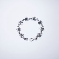 DC Flower Bracelet
