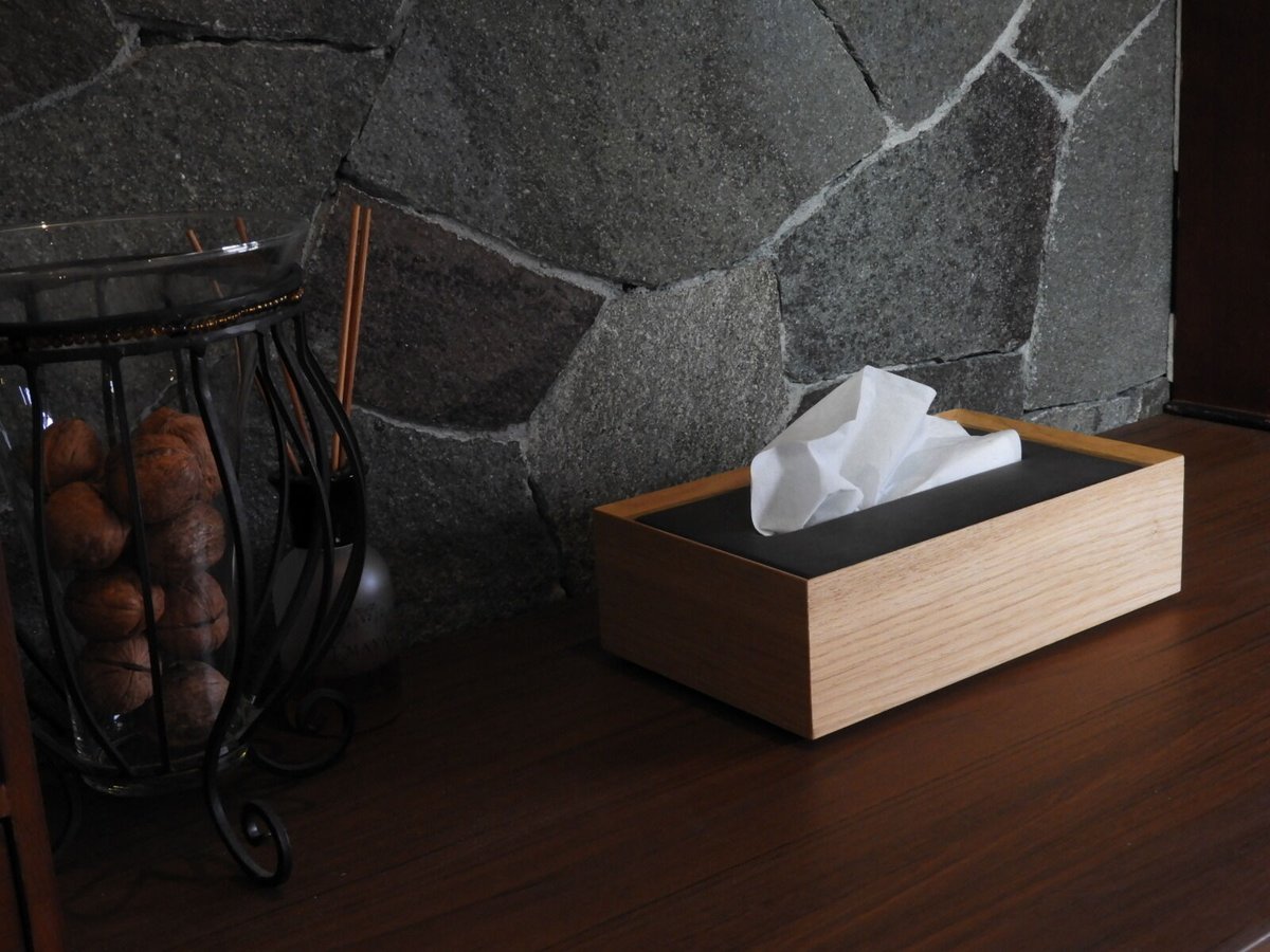 天然木　黒柿　ティッシュボックス 銘木の黒柿 ティッシュケース 一点物 | iichi 日々の暮らしを心地よく