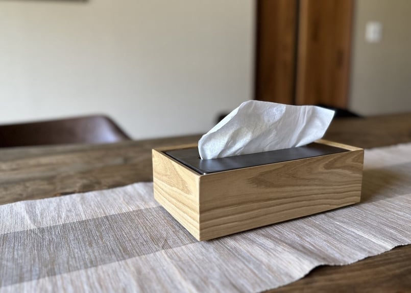 石州瓦とクリの木のティッシュボックス | iyasaka