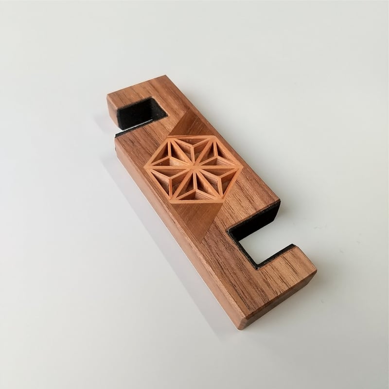 スマホスタンド ウォールナット×極小組子細工 | funny works